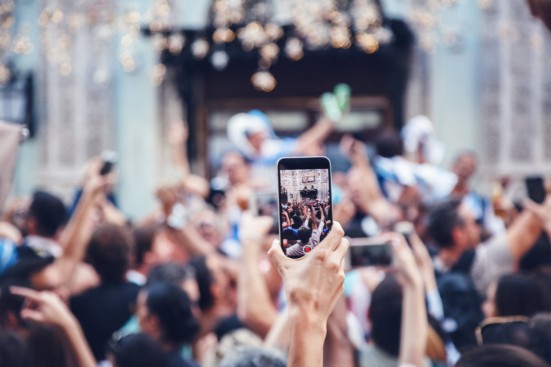 What Is a Social Media Content Creator? Why Your Business Needs One for Reels in 2025